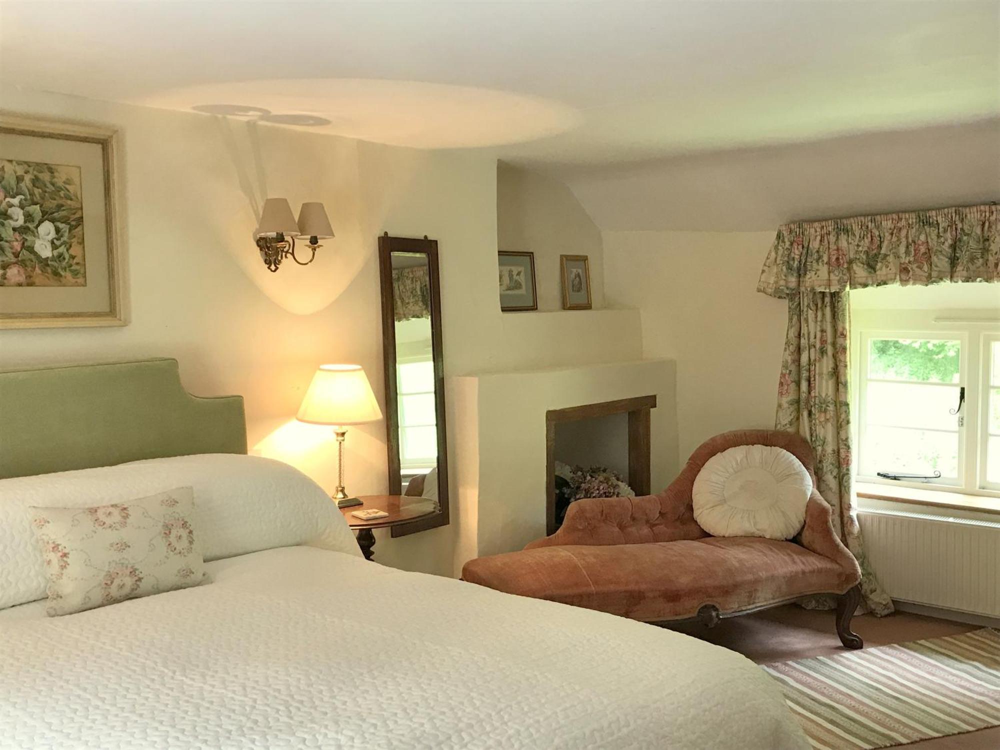Bratton Mill Farmhouse Bratton Fleming Ngoại thất bức ảnh